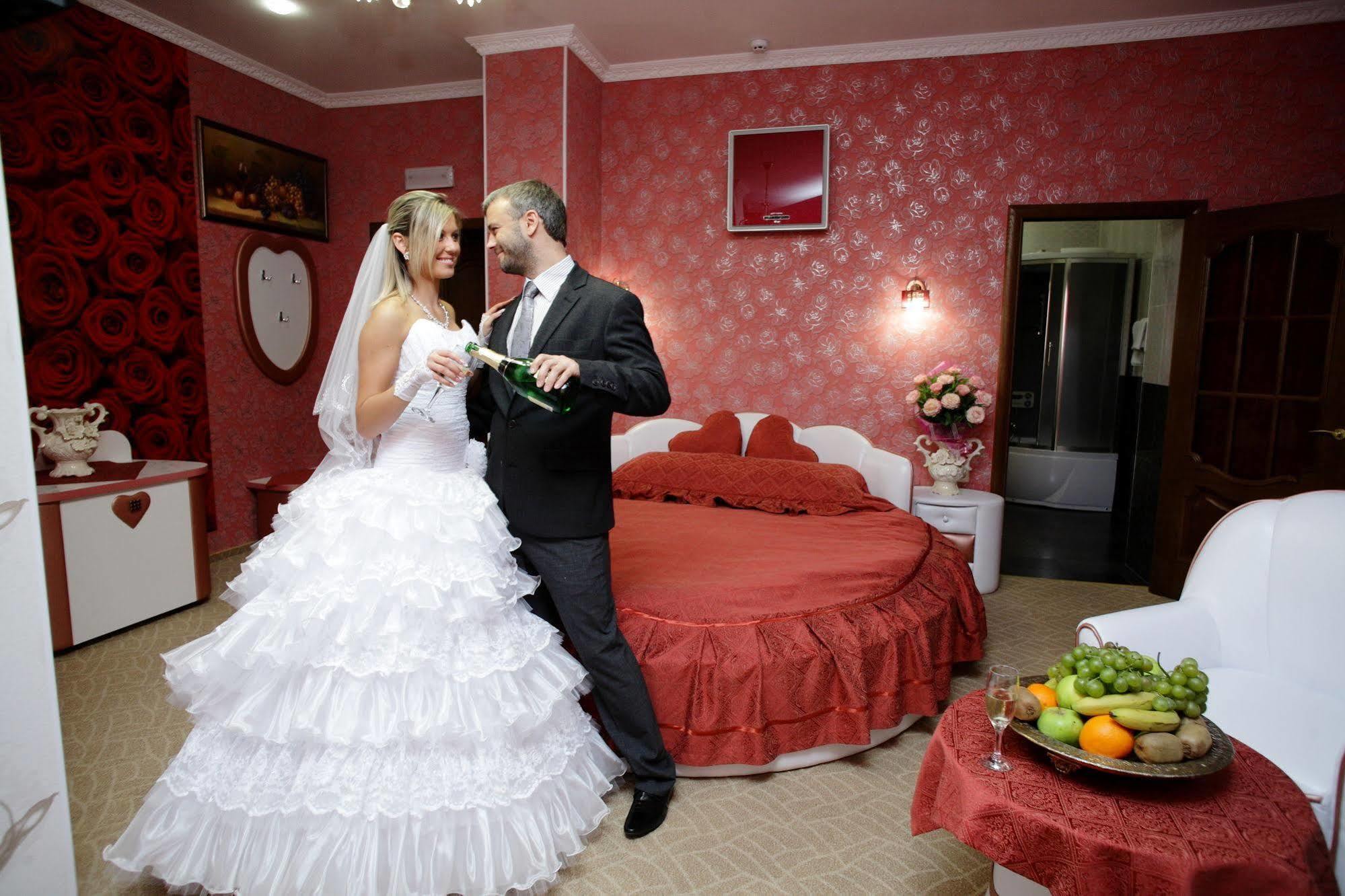 Venecia Hotel & Spa Zaporizhia Exterior photo