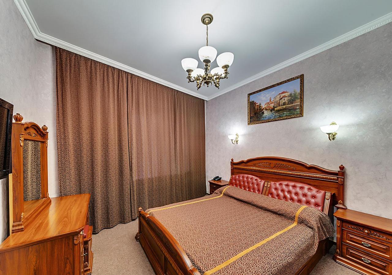 Venecia Hotel & Spa Zaporizhia Exterior photo